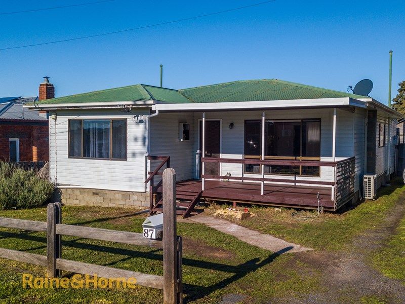87 Abbotsfield Road