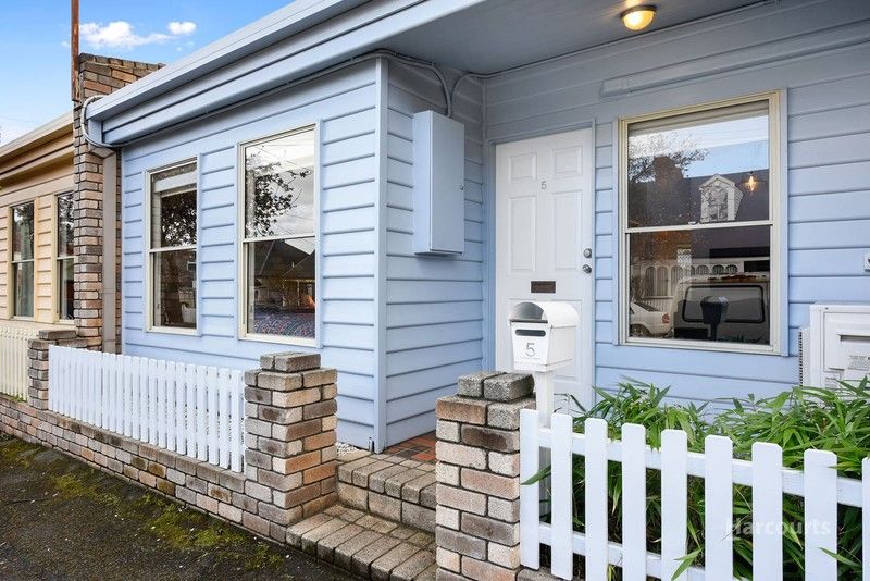 5 Strahan Street