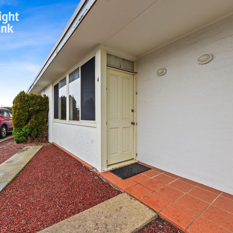 4/57 Pakenham Street