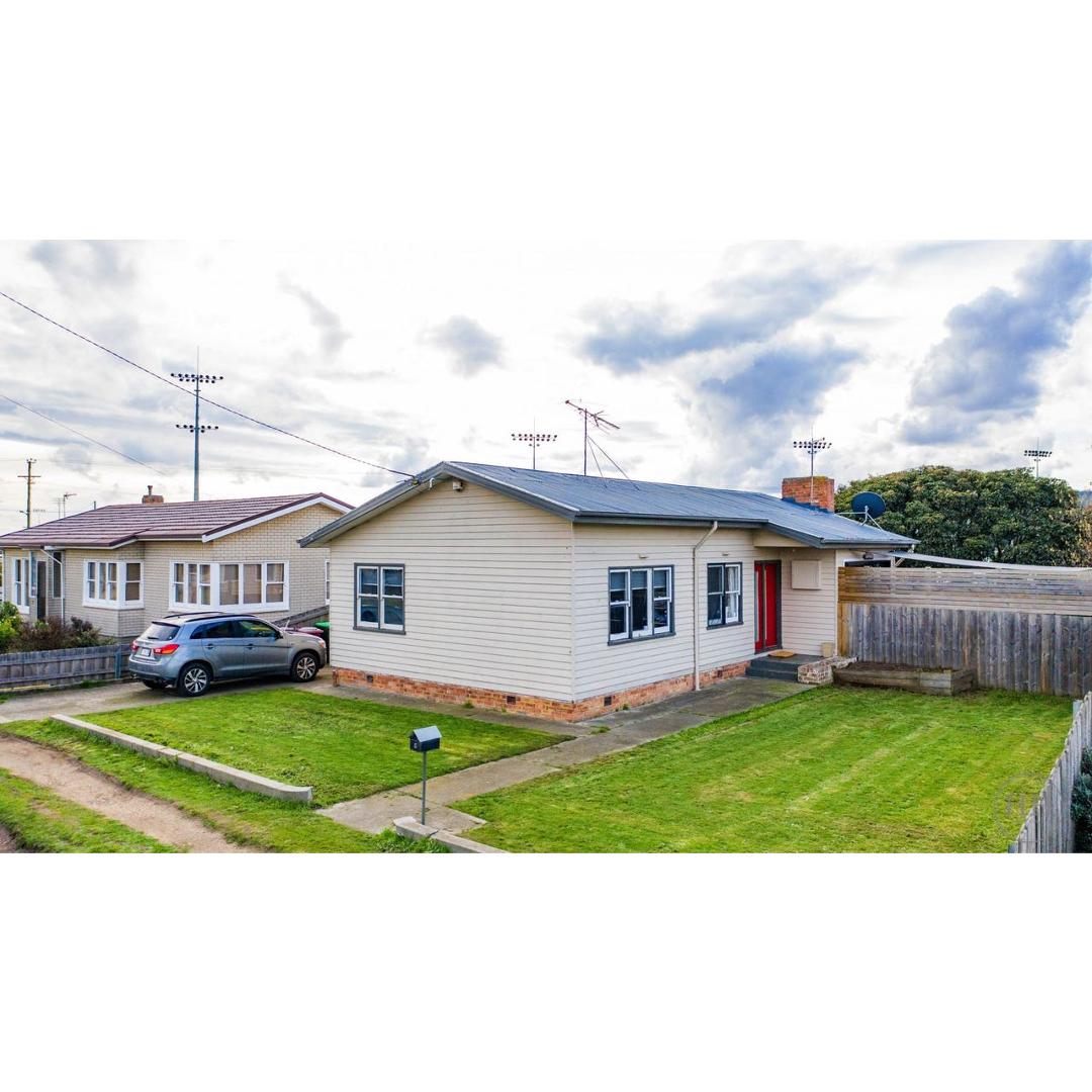 5 Trueman Crescent