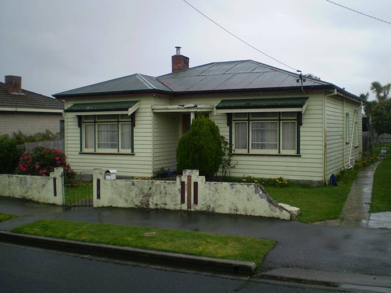 11 Winston Street
