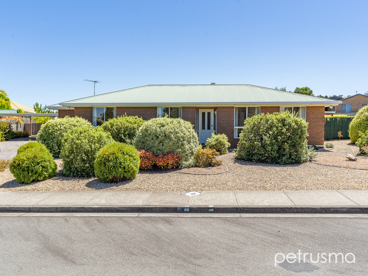 25 Maddelena Court