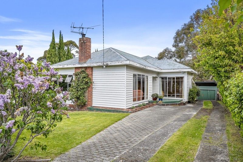 74 Taroona Crescent
