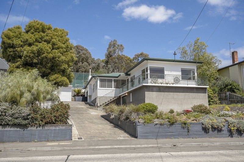 66 Cascade Road