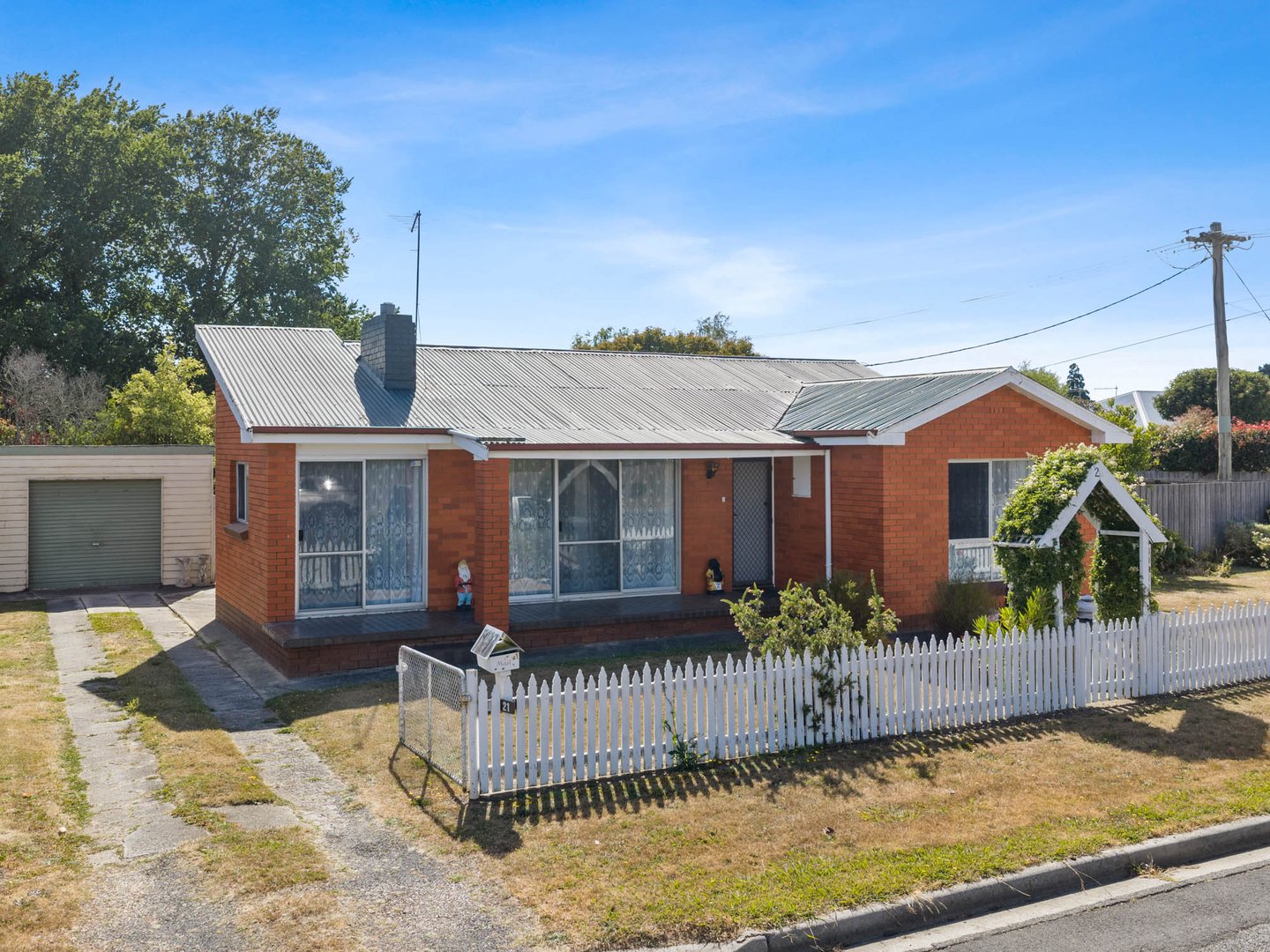 21 George Street