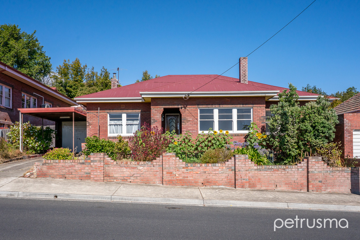 4 Charles Street