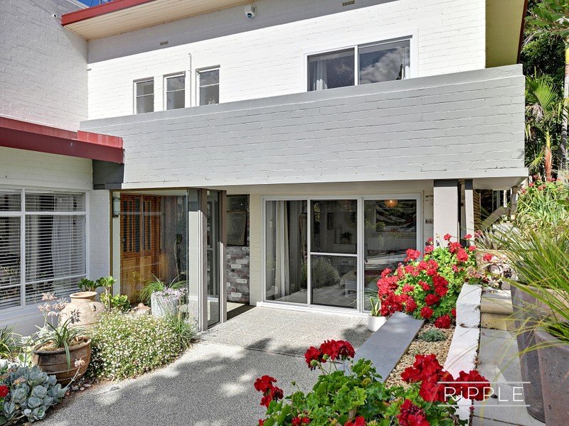 4 Athleen Avenue