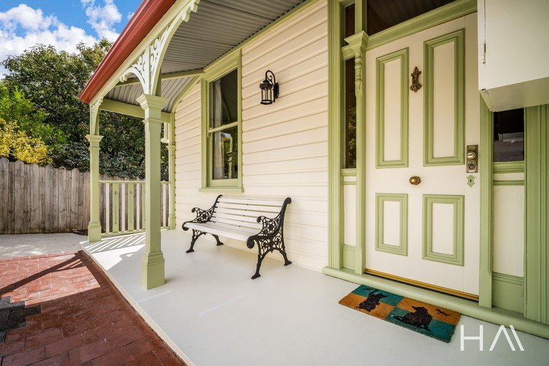 17 Maitland Street