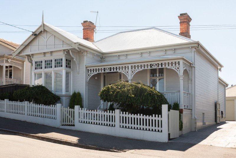 102 Frankland Street