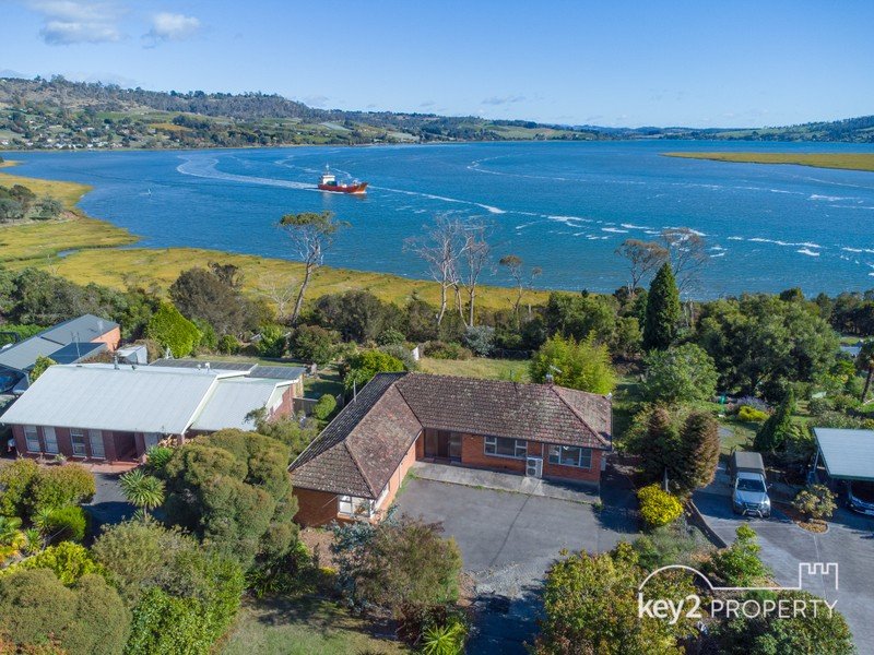 72 Beach Road