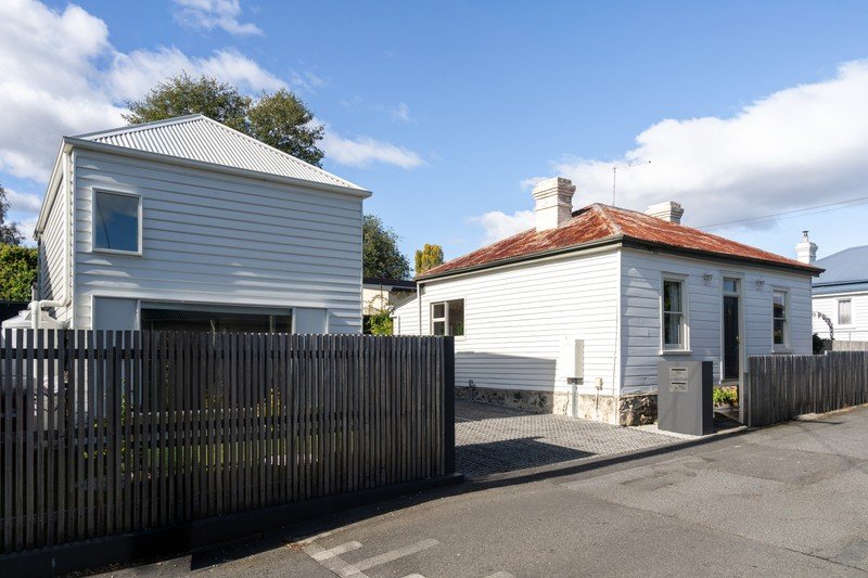 15 Charles Street