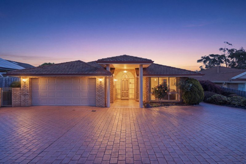 4 Eversham Close