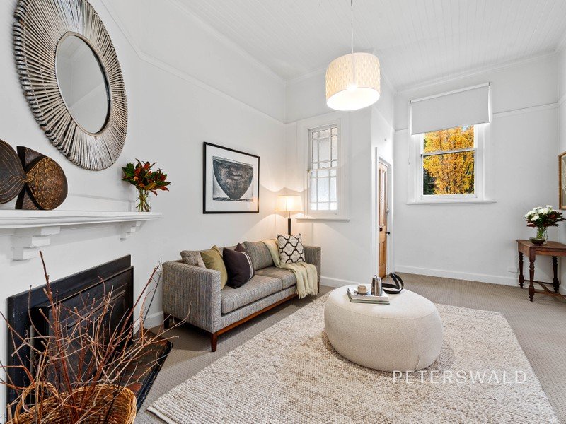 4 Albuera Street