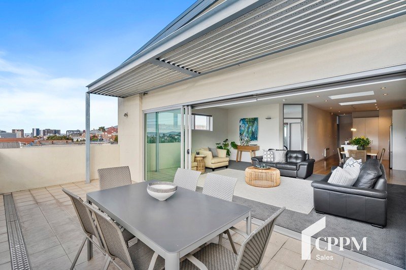 2/252 Argyle Street