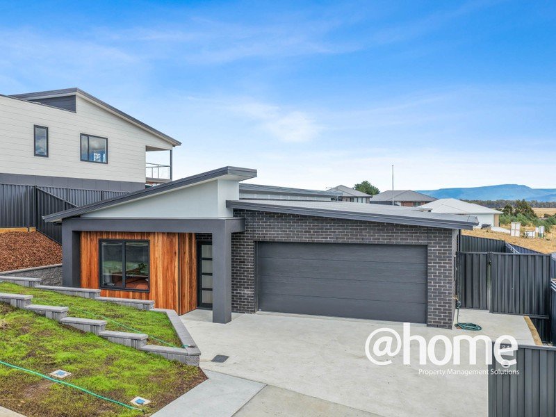 24 Bushfield Rise