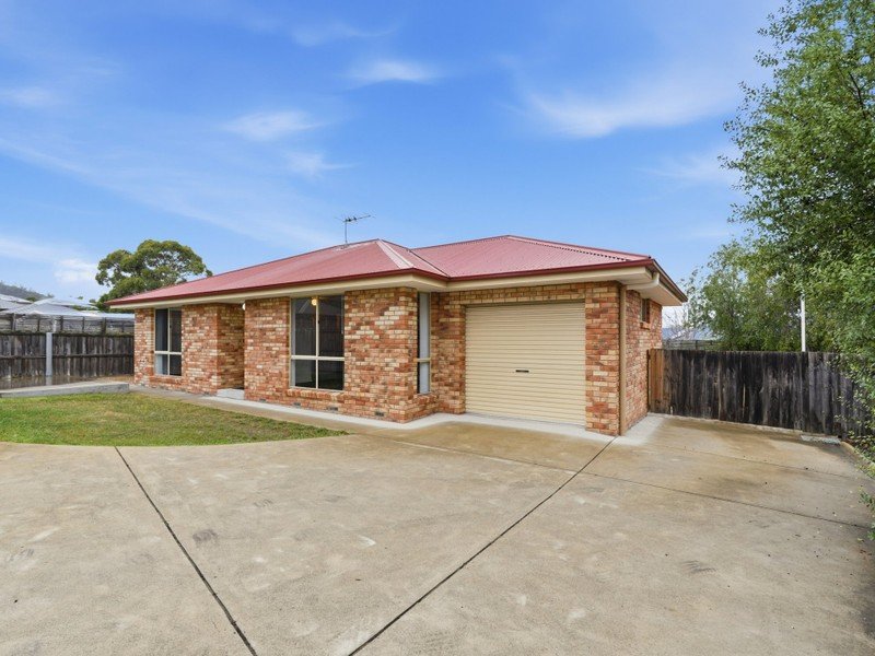 55 Cavenor Drive