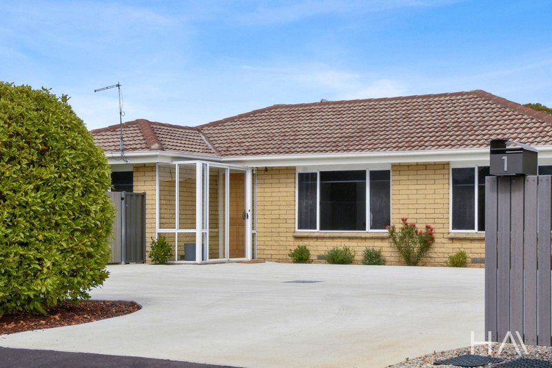 4 Walnut Grove