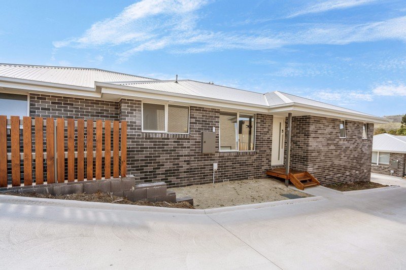 1/33 Vivian Drive