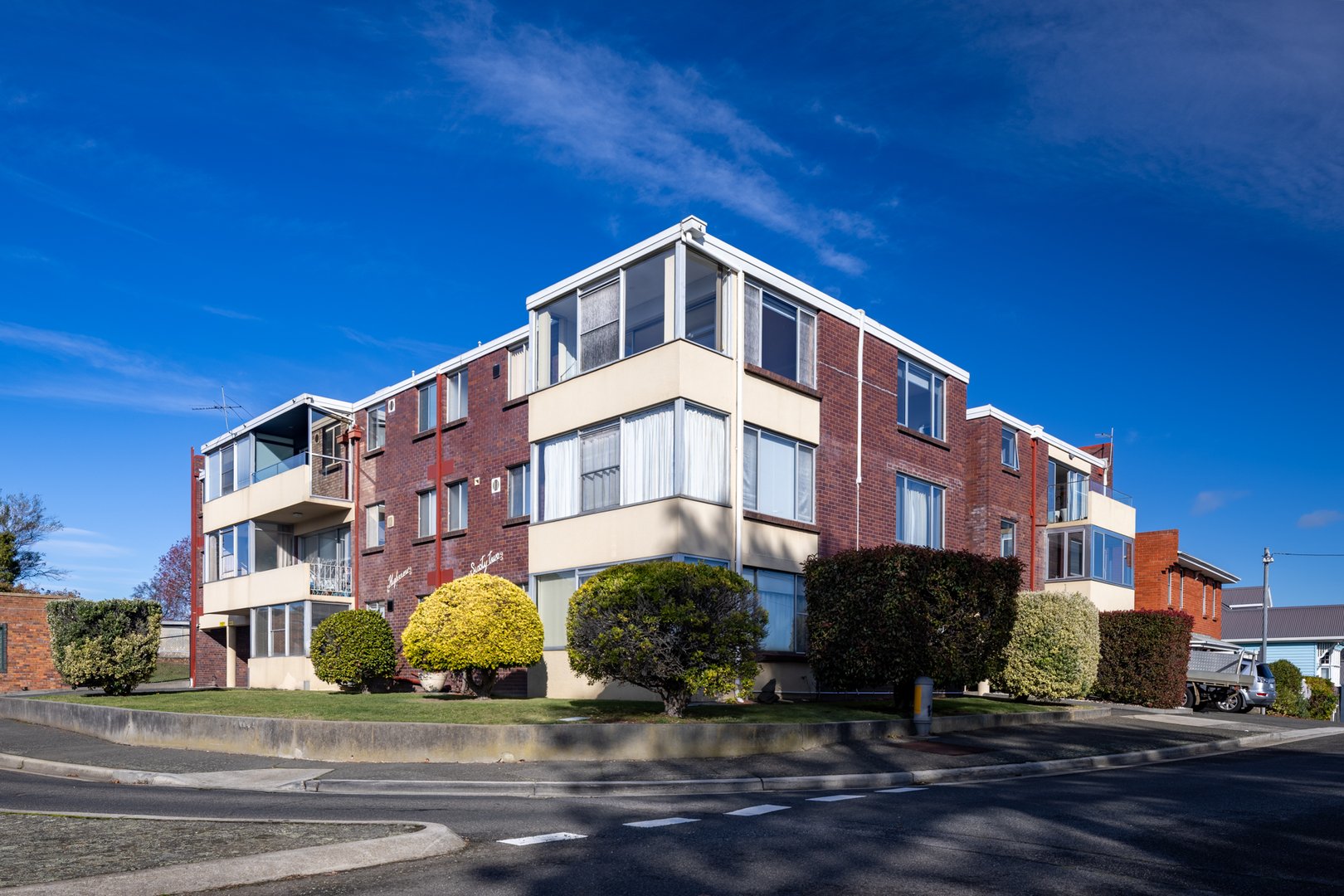 6/62 High Street