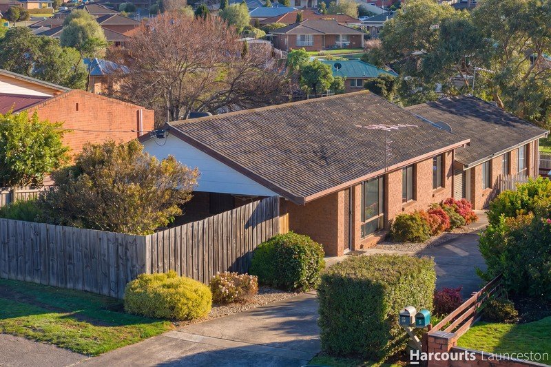 31 Alma Street