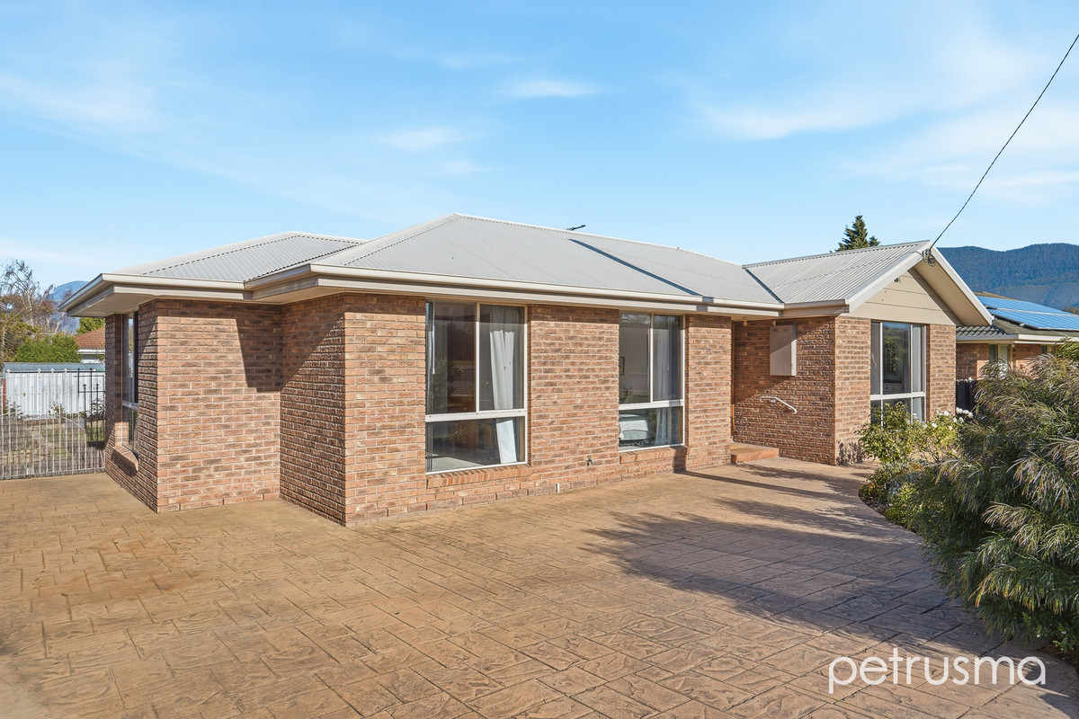 79 Jetty Road