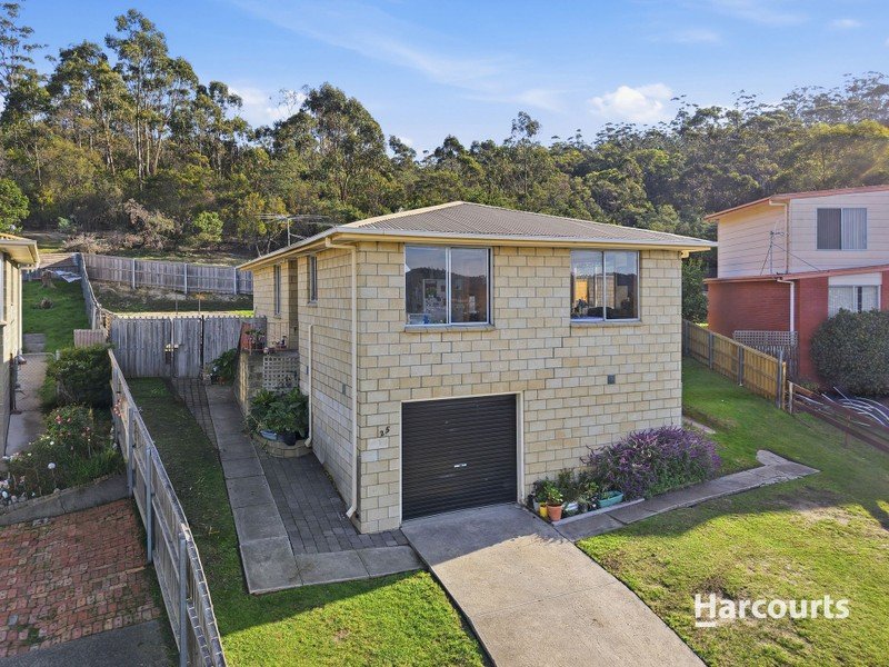 25 Mayland Court