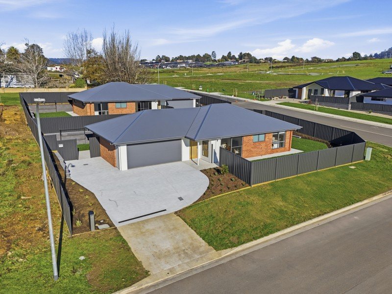 5 Thorne Avenue