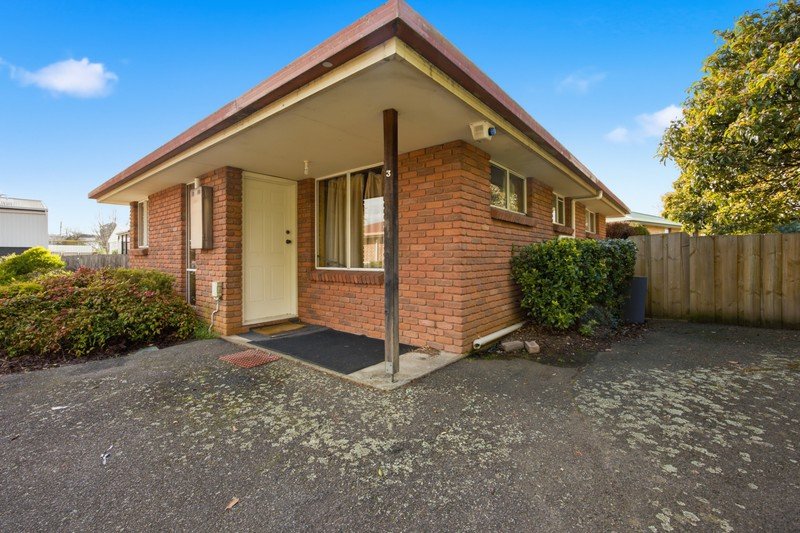 3/1-3 Newnham Close