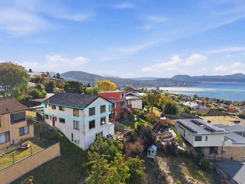 1/12 Ascot Avenue