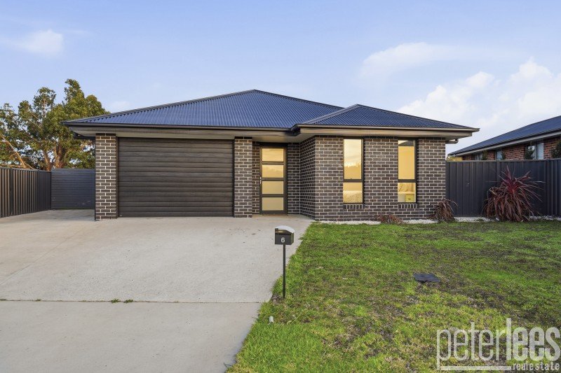 6 Affleck Court