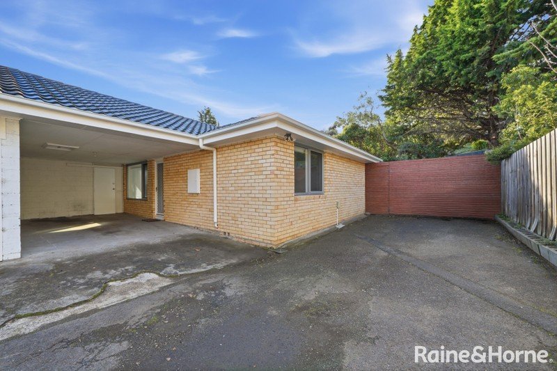 2/3 Kullindi Court