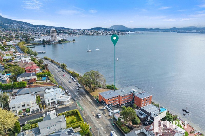 28/482 Sandy Bay Road