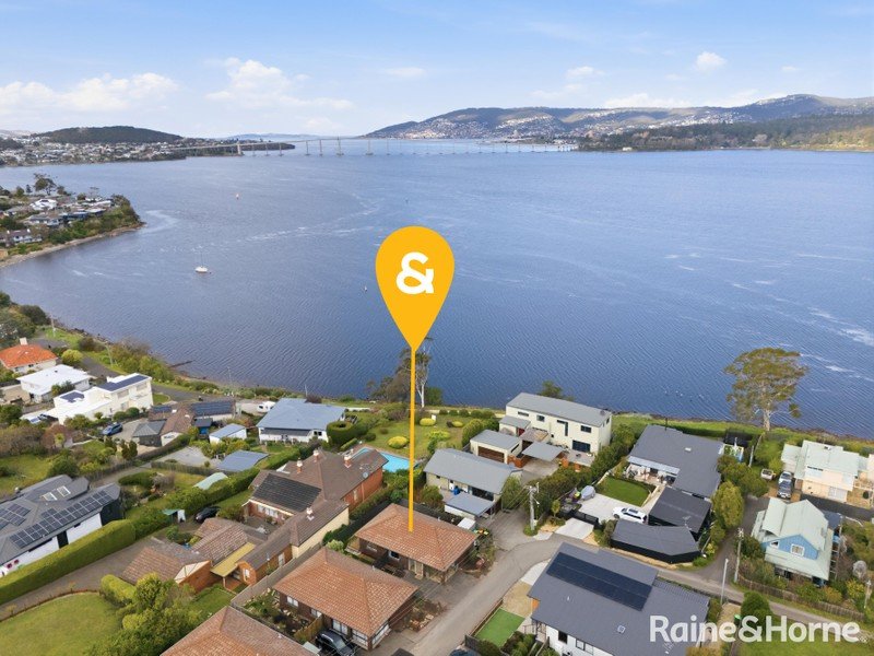 3/115 Derwent Avenue