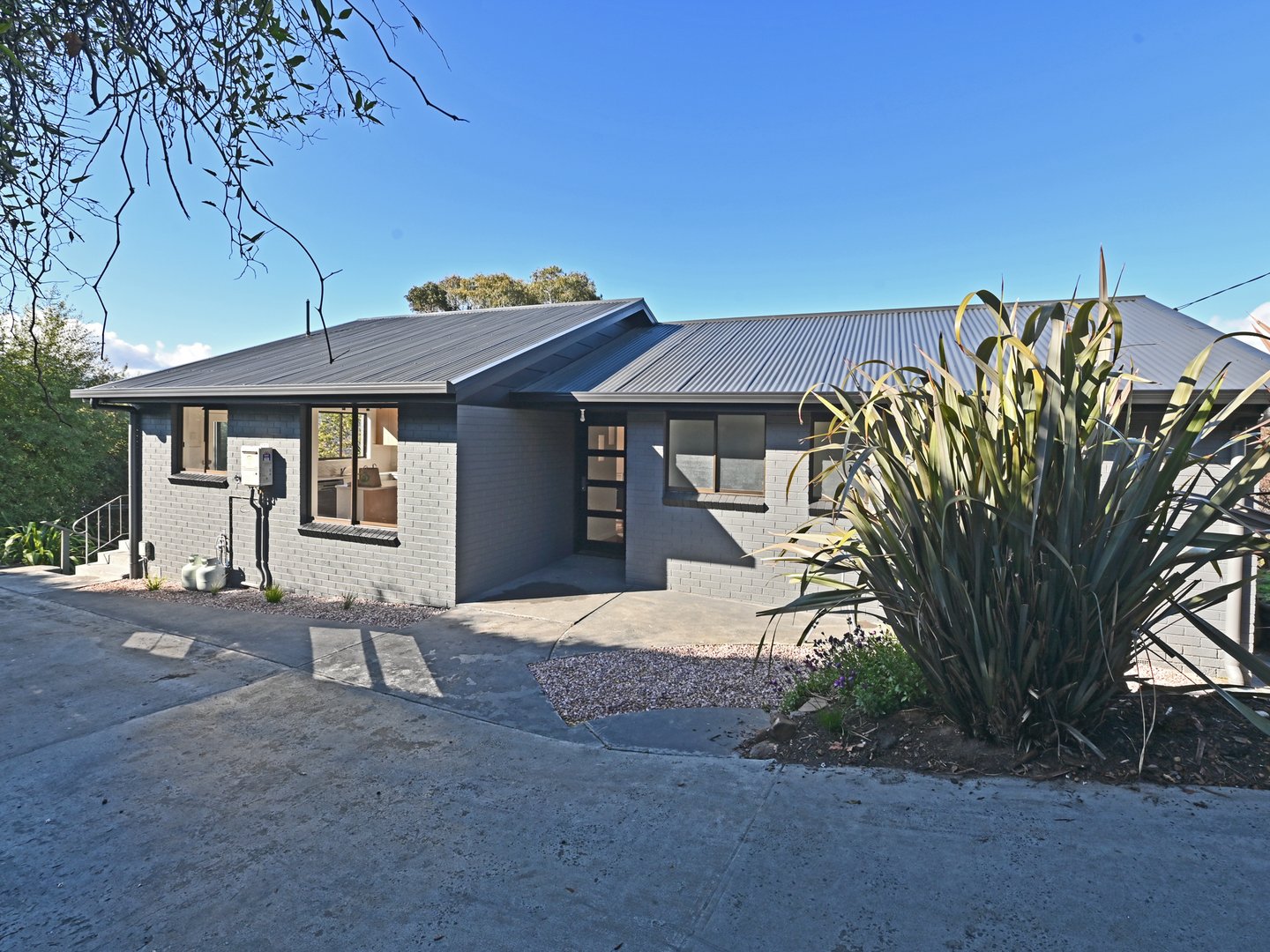 24 Canberra Road