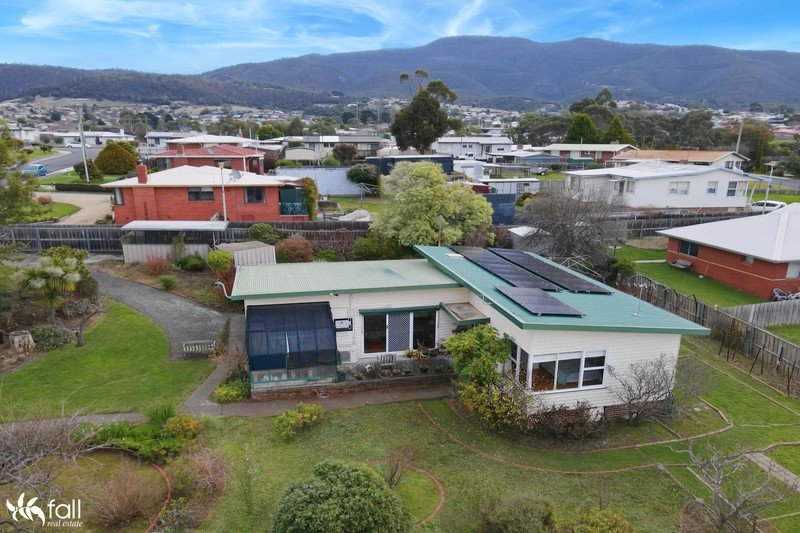 6 Eltham Place