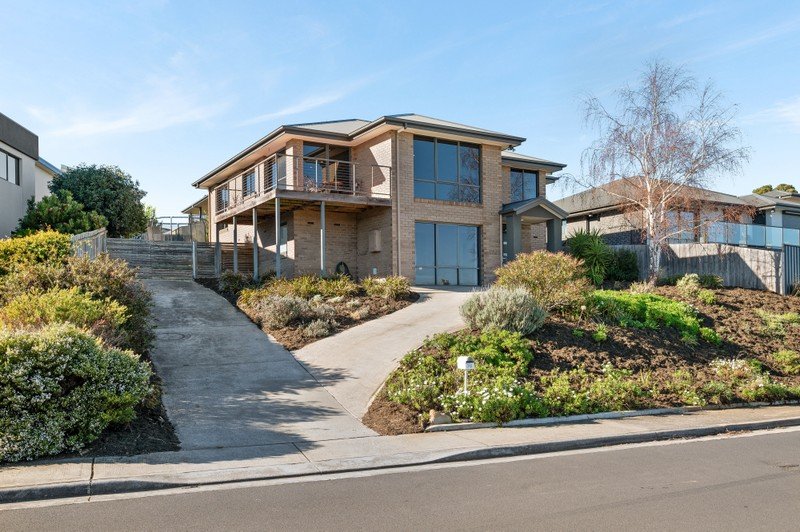 76 Reynolds Road